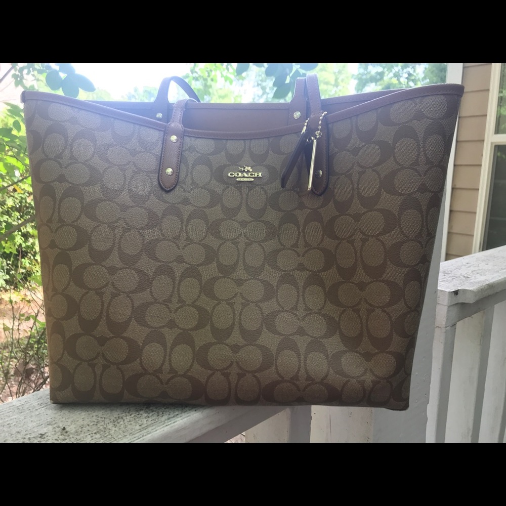 Coach tote